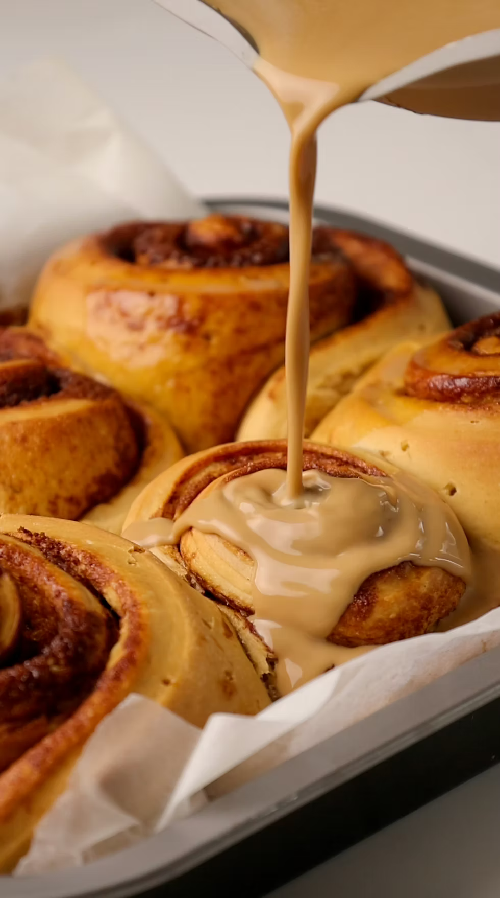 Cinnamon Rolls Tiramisu